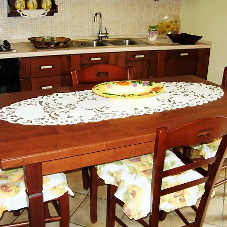 Spruzzi Di Mare Apartment *