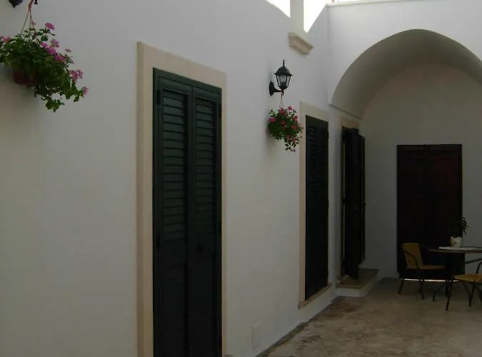 Spruzzi Di Mare Apartment *